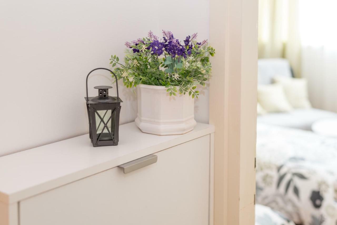 Apartman Doris,Self Check In Сплит Экстерьер фото